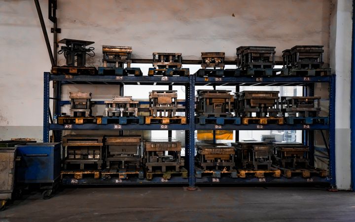 Keeping the warehouse running during a count